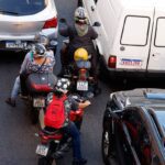 Moto cresce como opção perigosa para quem teve mobilidade negada