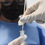 Covid-19 causou metade das mortes por vírus respiratórios em 4 semanas